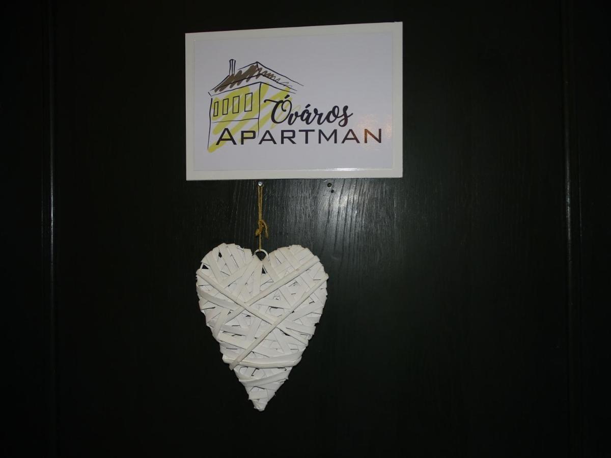 Ovaros Apartman Veszprém Exterior foto