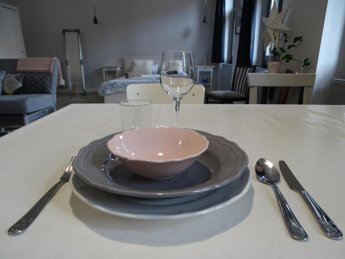 Ovaros Apartman Veszprém Exterior foto